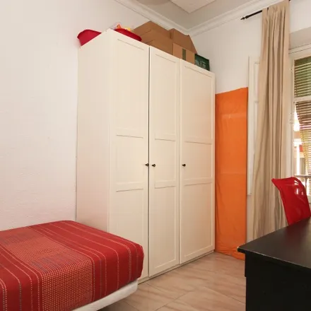 Rent this 3 bed room on Peppino in Calle Santa Teresa, 18002 Granada