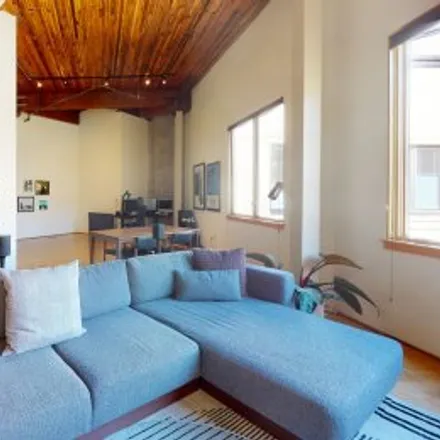 Buy this 1 bed apartment on #725,1420 Northwest Lovejoy Street in Northwest Portland, Portland