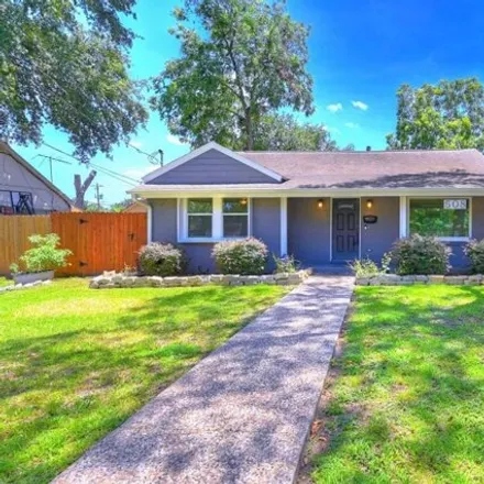 Buy this 3 bed house on 566 Canadian Street in Houston, TX 77009