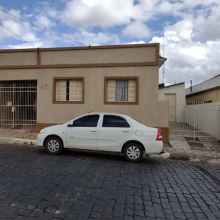 Buy this 3 bed house on Rua Prudente de Morais in Centro, Itararé - SP
