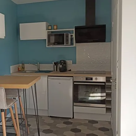 Rent this 1 bed house on 49350 Saint-Clément-des-Levées