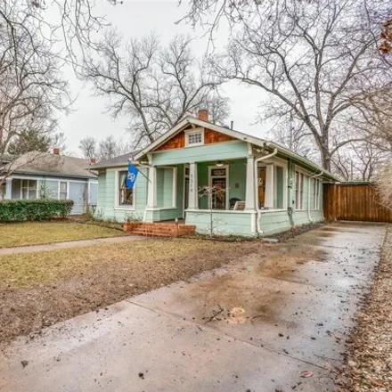 Buy this 2 bed house on 5319 Victor Street in Dallas, TX 75214
