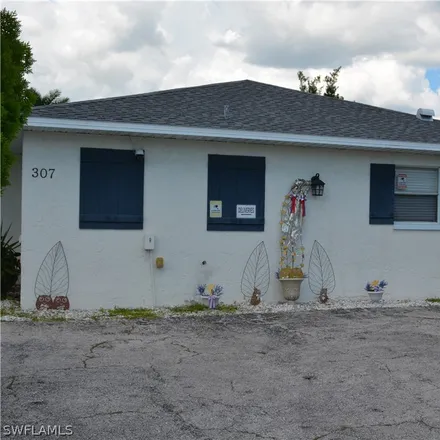 Image 4 - 307 Southwest 47th Terrace, Cape Coral, FL 33914, USA - Duplex for rent