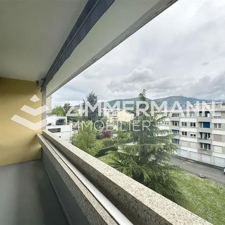Image 2 - Chemin du Foron 32, 1226 Thônex, Switzerland - Apartment for rent