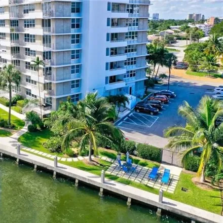 Image 5 - 888 Intracoastal Dr Apt 14d, Fort Lauderdale, Florida, 33304 - Condo for sale