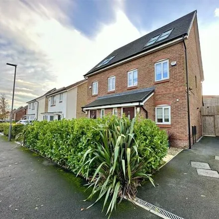 Buy this 3 bed duplex on Grange Lane in Liverpool, L25 4SA