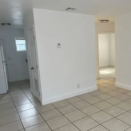 Image 6 - 630 10th Street, West Palm Beach, FL 33401, USA - Apartment for rent