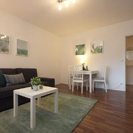 Rent this 3 bed apartment on Dürerstraße 13 in 45147 Essen, Germany