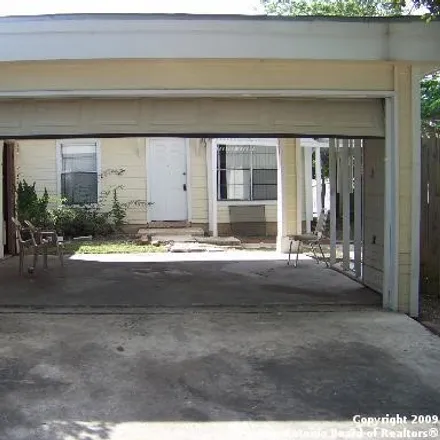 Image 2 - 7826 Broadwick, Bexar County, TX 78239, USA - Duplex for rent