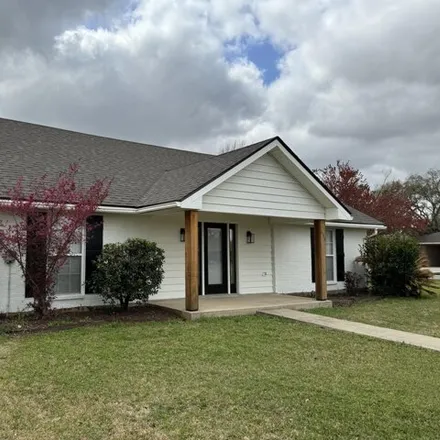 Image 2 - 198 Durel Drive, Youngsville, LA 70592, USA - House for rent