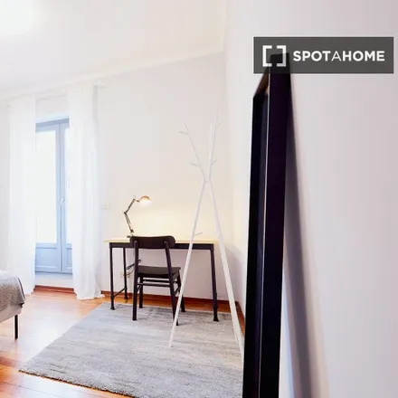 Rent this 25 bed room on Via Pietro Giuria in 24, 10126 Turin TO