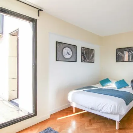 Rent this 1 bed room on 2 Avenue de l'Alsace-Lorraine in 92500 Rueil-Malmaison, France