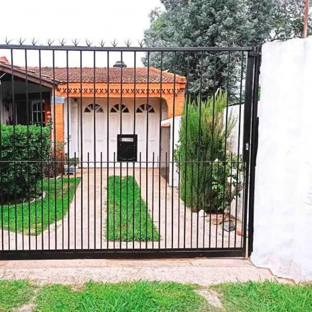 Buy this 3 bed house on Diario La Prensa in La Reja Grande, 0237 La Reja