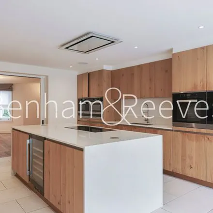 Rent this 1 bed townhouse on Hail & Ride Grange Road in The Common, London