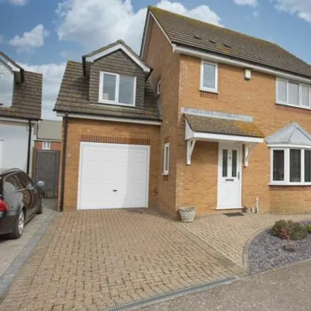 Buy this 4 bed house on Fenton Court in Deal, CT14 9WE