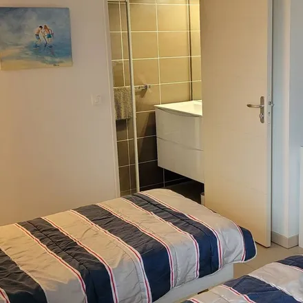Rent this 3 bed apartment on 83980 Le Lavandou