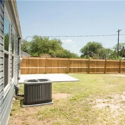 Image 2 - 1816 Ross Avenue, Abilene, TX 79605, USA - House for rent