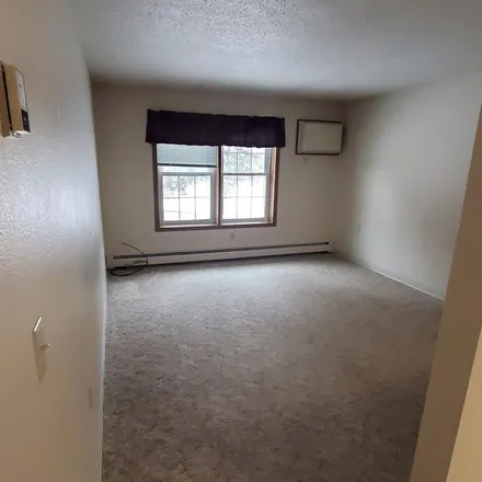 Image 6 - Nature's Edge Apartments, Sunnyslope Road, Morris, MN 56267, USA - Apartment for rent