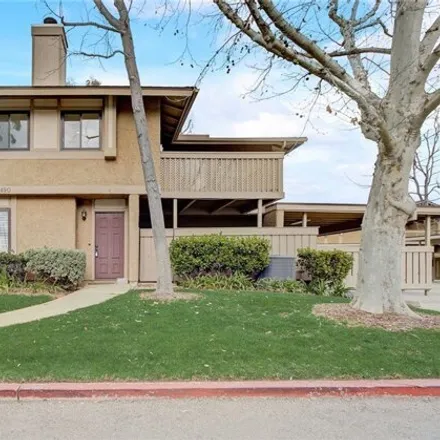 Buy this 3 bed townhouse on 4427 Lubbock Court in Alamo Villas, Simi Valley