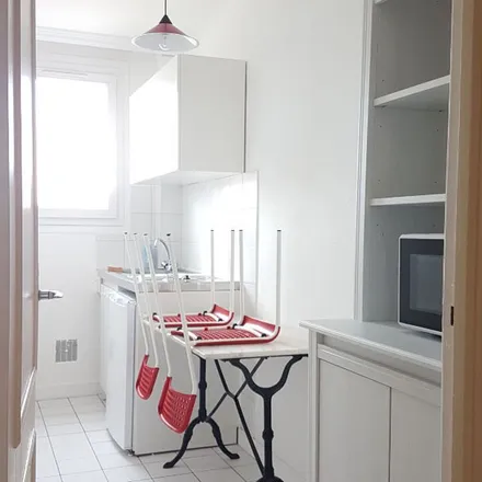 Rent this 1 bed apartment on 10 Rue Philippe Marcombes in 63000 Clermont-Ferrand, France