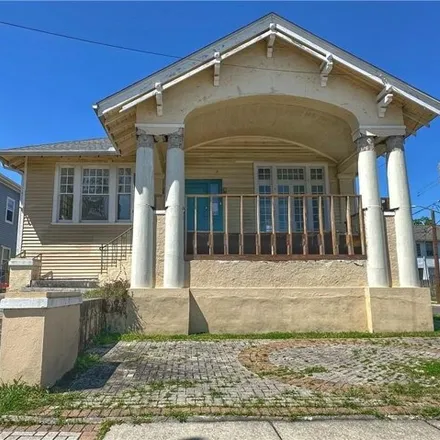 Buy this 3 bed house on 2334 Jefferson Avenue in New Orleans, LA 70115