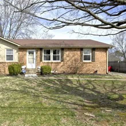 Image 1 - 331 Hayes Street; Welchwood Drive, Meadow Lane, Clarksville, TN 37040, USA - House for sale