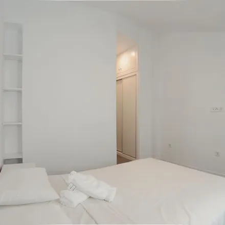 Image 8 - Calle de Antonio Zamora, 48, 28011 Madrid, Spain - Apartment for rent