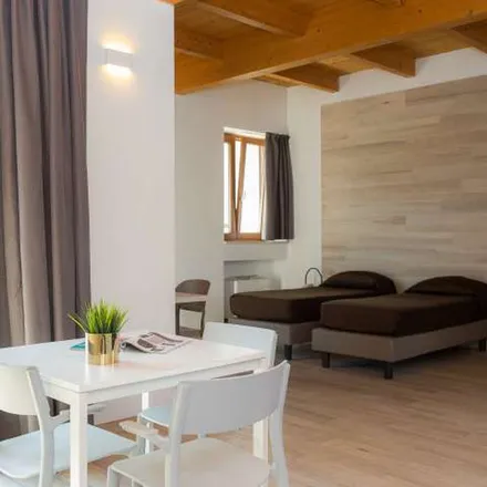 Rent this 1 bed apartment on Xiang Lou in Via di Acqua Bullicante, 219