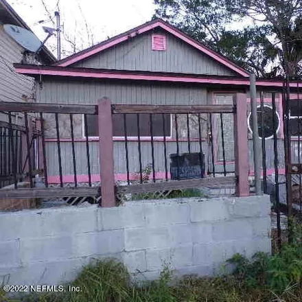Buy this 2 bed house on 3377 Myrtle Avenue in Jacksonville, FL 32209
