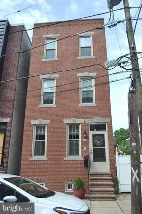 Image 2 - 1208 East Fletcher Street, Philadelphia, PA 19125, USA - House for sale