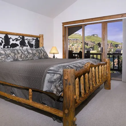 Rent this 3 bed townhouse on Crested Butte in CO, 81224