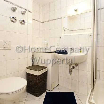 Image 7 - Schleswiger Straße 48, 42107 Wuppertal, Germany - Apartment for rent