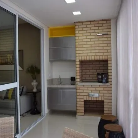 Buy this 3 bed apartment on Rua Carajás in Lídice, Uberlândia - MG