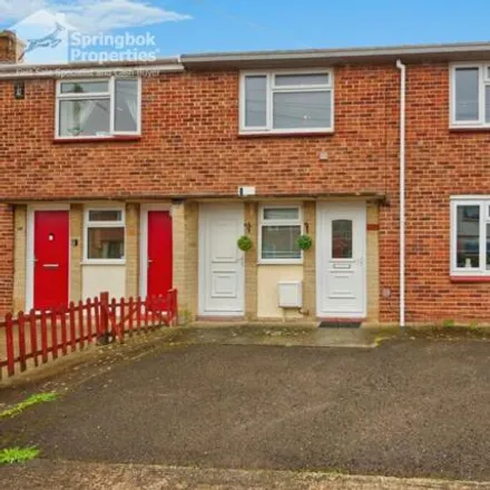 Buy this 3 bed townhouse on 15 Wessex Close in Sydenham, Bridgwater