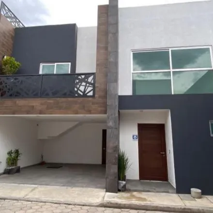 Buy this 4 bed house on Avenida Progreso in 72700 San Juan Cuautlancingo, PUE
