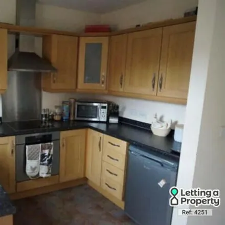 Image 3 - Rowley Drive, Bulwell, NG5 1GD, United Kingdom - Townhouse for rent