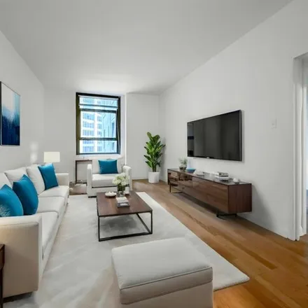 Rent this 1 bed condo on 4 Park Avenue in New York, NY 10016