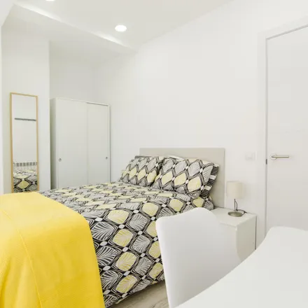 Rent this 4 bed room on Madrid in Calle Aldea del Fresno, 29