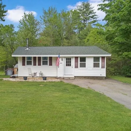 Buy this 2 bed house on 154 Rochester Street in Berwick, ME 03901