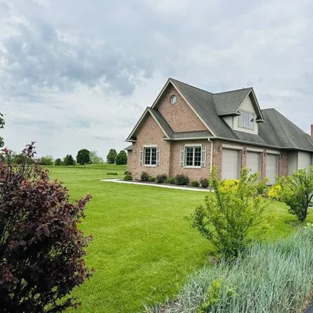 Buy this 4 bed house on 7325 Briar Drive in Spring Grove, McHenry County