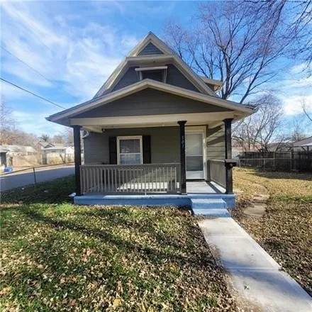 Buy this 3 bed house on 5715 Thompson Avenue in Kansas City, MO 64123