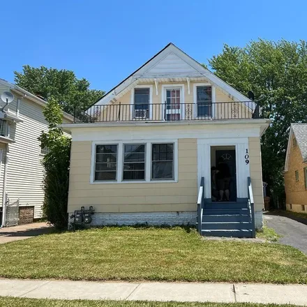 Buy this 4 bed duplex on 75 Ivanhoe Road in Pine Hill, Buffalo