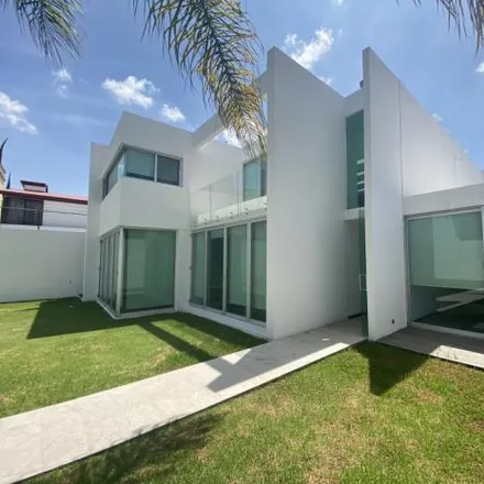 Buy this 3 bed house on Chula Tower in Privada 10 Oriente, 72810 San Andrés Cholula