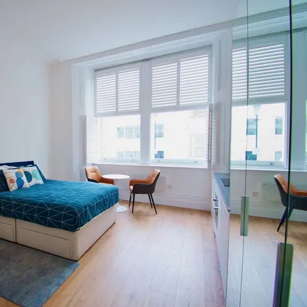 Rent this 1 bed apartment on London in SW7 4RU, United Kingdom