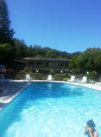 Rent this 1 bed apartment on Larkspur in CA, US