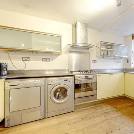 Image 7 - Anglebury, 80 Talbot Road, London, W2 5LE, United Kingdom - Apartment for sale