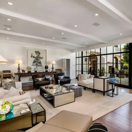 Image 4 - 722 North Maple Drive, Beverly Hills, CA 90210, USA - House for rent