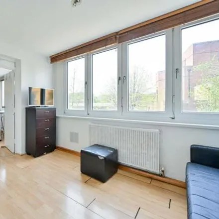Buy this 1 bed apartment on Pentridge Street in London, SE15 6LG