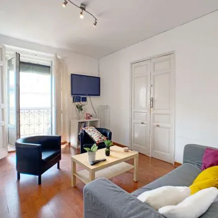 Rent this 8 bed apartment on Madrid in Bailén - Yeseros, Calle de Bailén