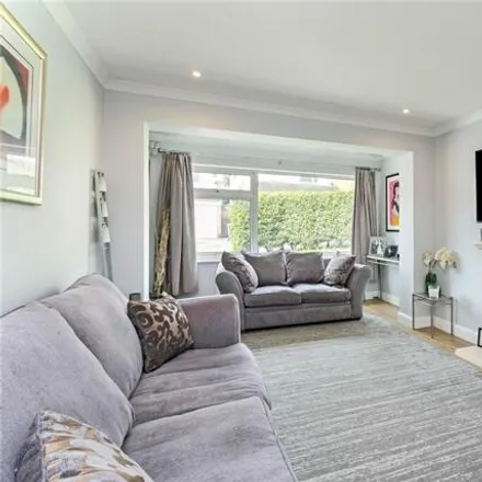 Image 2 - Sycamore Drive, Marlow Bottom, SL7 3NL, United Kingdom - House for sale